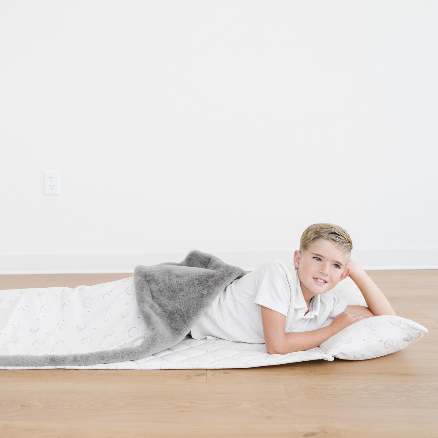 MINKY/FAUX FUR NAP MAT
