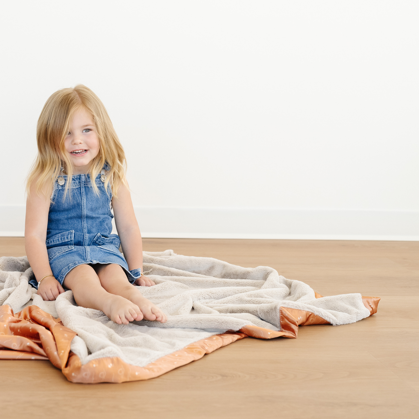 SATIN BORDER RECEIVING BLANKETS